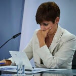La portavoz del Gobierno y ministra de Política Territorial, Isabel Rodríguez García durante la rueda de prensa tras el Consejo de Ministros celebrado en La Moncloa este martes