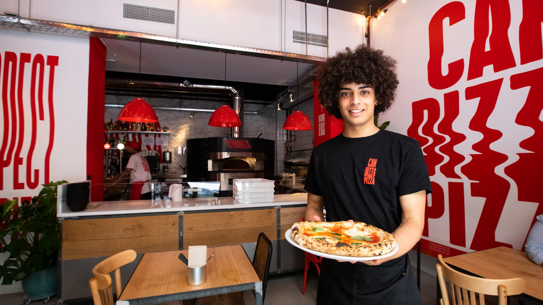 Restaurante Can Pizza.