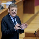 El presidente de la Generalitat, Ximo Puig, durante su intervención en el pleno de Les Corts Valencianes