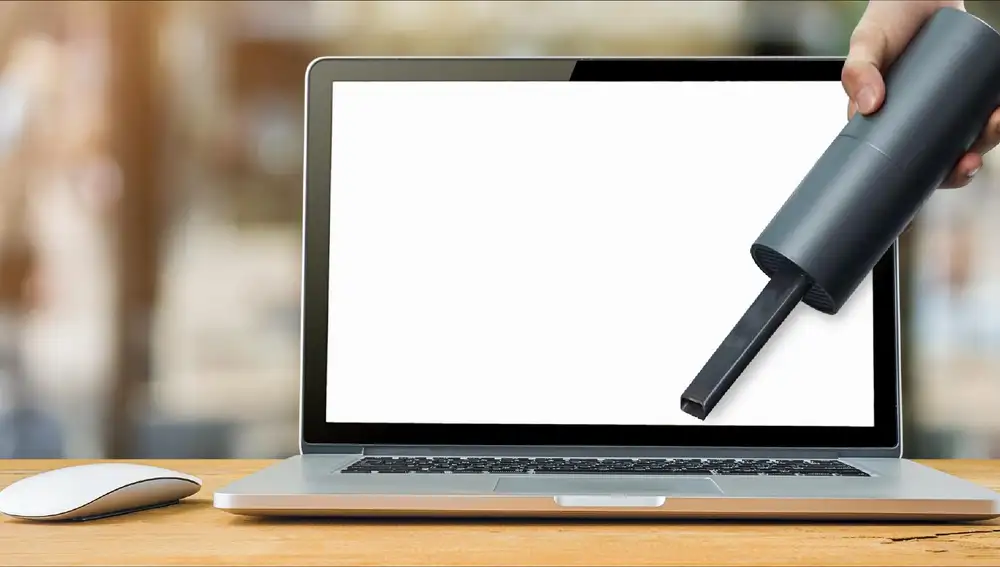 Mini Vac Cleaner es también muy útil como aspiradora para limpiar el ordenador portátil