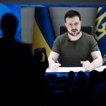 El presidente ucraniano Volodimyr Zelenski hablando en el Foro de Davos