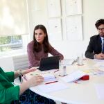 La Reina Letizia prepara su viaje de Cooperación a Mauritania con la secretaria de Estado de Cooperación Internacional, Pilar Cancela, y el director de AECID, Antón Leis CASA S. M. EL REY 27/05/2022