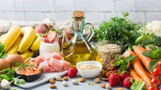 "Una dieta mediterránea rica en frutas, verduras, pescado azul y aceite de oliva contribuye a una buena salud vascular" "Una dieta mediterránea rica en frutas, verduras, pescado azul y aceite de oliva contribuye a una buena salud vascular"