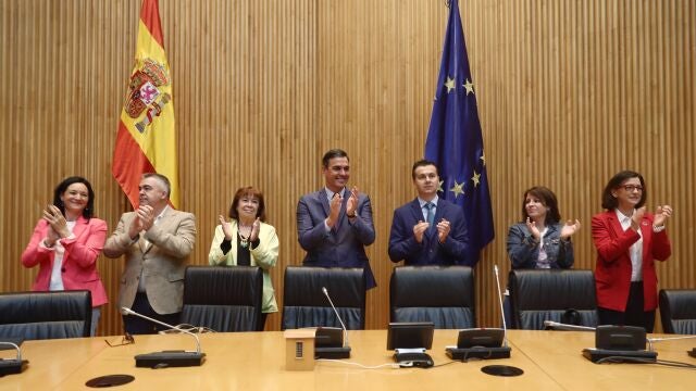 Reunión de Sánchez con los diputados y senadores del PSOE