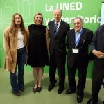 La consejera de Familia, Isabel Blanco, el alcalde de Ponferrada, Olegario Ramón, el presidente de Fesbal, Pedro Miguel Llorca, Jesús Mediavilla y Ester Muñoz inauguran el XXV Congreso de la Federación de Bancos de Alimentos