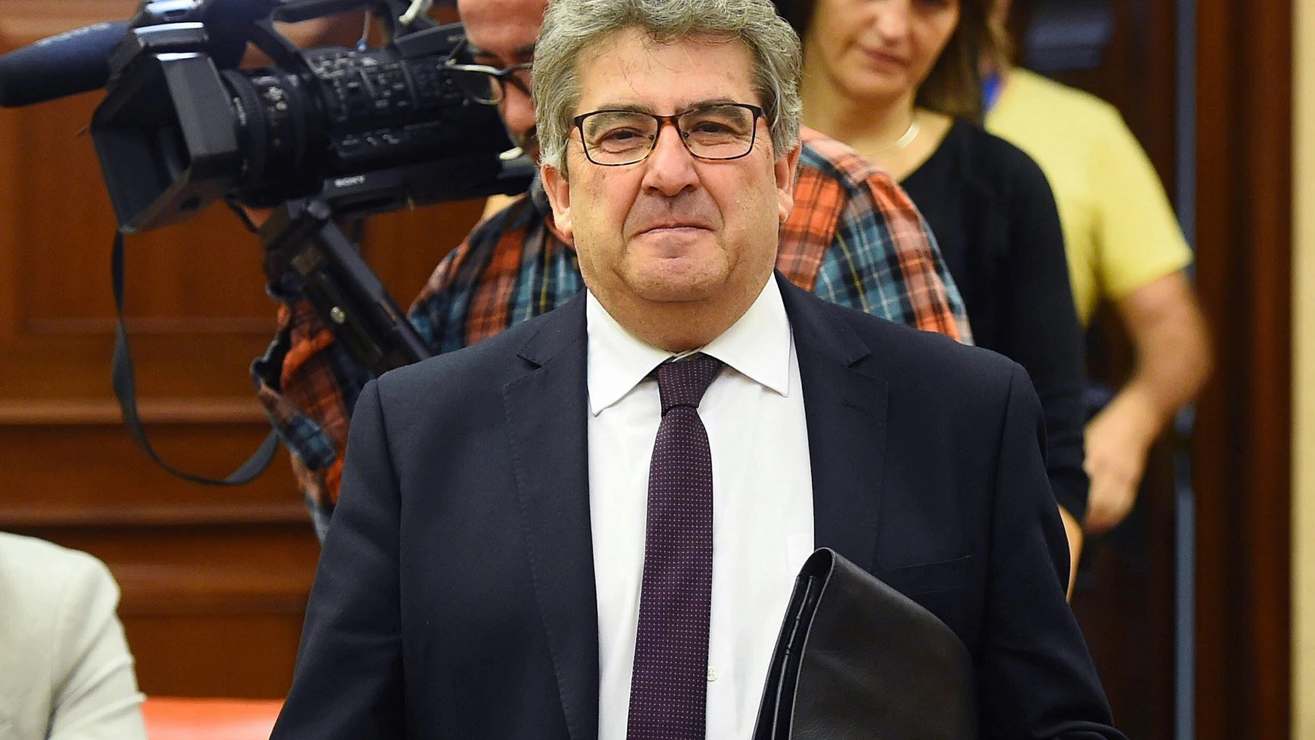 GRAF9407. MADRID, 16/11/2018.- El magistrado candidato para la elección de vocales de CGPJ José Ricardo de Prada, uno de los jueces del caso Gürtel, durante su comparecencia hoy ante la Comisión Consultiva de Nombramientos del Congreso. EFE/Fernando Villar