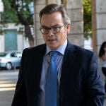 El juez José Ignacio Vilaplana llegó para ayudar a la jueza María Núñez Bolaños y ahora es quien investiga distintas macrocausas, entre ellas la de los ERE
