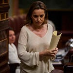 La portavoz del PP en el Congreso, Cuca Gamarra en la tribuna de oradores del Congreso