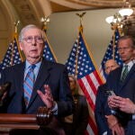 El líder de la minoría republicana en el Senado, Mitch McConnell