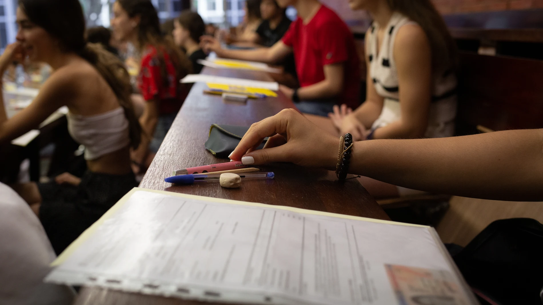 Los universitarios españoles muestran un grado de satisfacción media con sus estudios de 7,2 puntos sobre 10, apunta un estudio hecho público este martes de la Fundación BBVA
