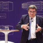 El ministro de Inclusión, Seguridad Social y Migraciones, José Luis Escrivá