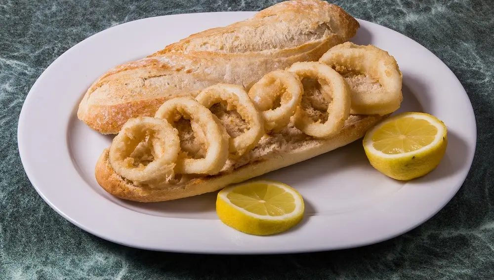 Bocata de calamares, lo más demandado en Valladolid
