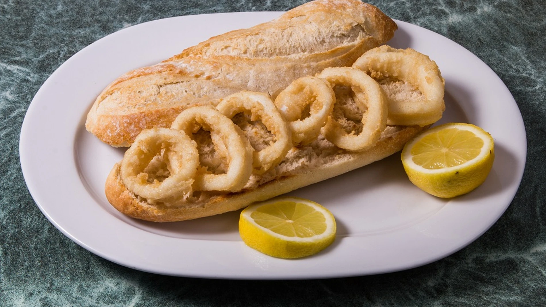 Bocata de calamares, lo más demandado en Valladolid