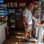 José Idamor, propietario de un estanco que, además, es Punto Nickel