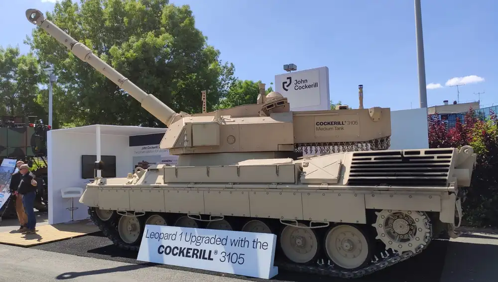 Leopard 1 con torre Cockerill 3105.