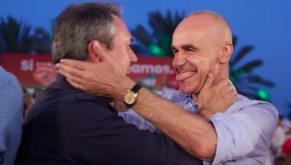 El secretario general del PSOE-A, Juan Espadas, y el alcalde de Sevilla, Antonio Muñoz