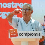 Joan Ribó, que hoy cumple 75 años, comunicará el martes a su partido si está dispuesto a presentarse de nuevo