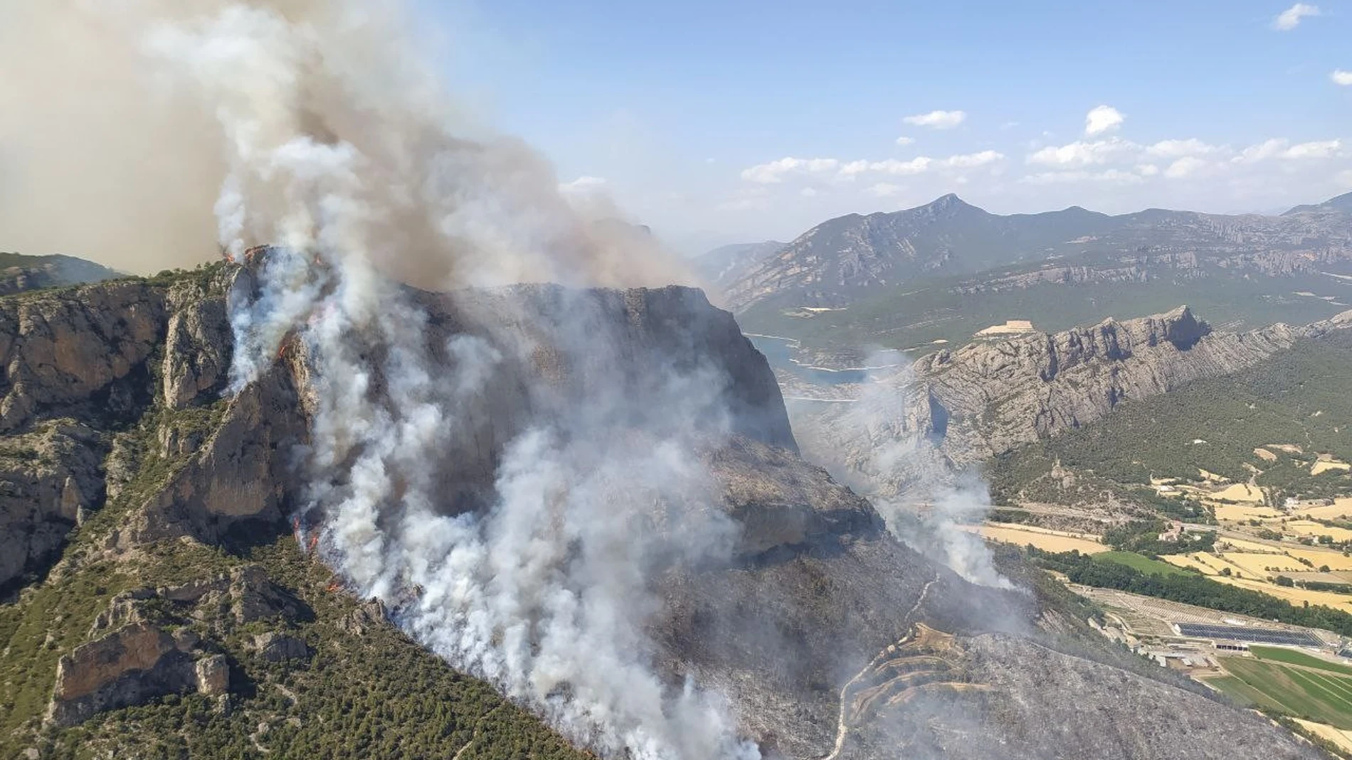 El incendio de Peramola (Lleida) ha afectado a más de 60 hectáreas. BOMBERS DE LA GENERALITAT