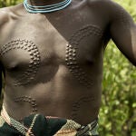 Escarificaciones de la etnia mursi, etiopía.