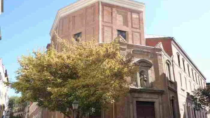 Exterior de la iglesia de San Antonio de los Alemanes