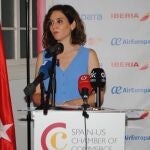 Isabel Díaz Ayuso, pronuncia un discurso durante un evento con empresarios españoles y estadounidenses en Miami