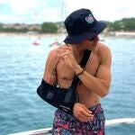 Marc Márquez está de vacaciones mientras se recupera de la última operación