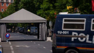 Dispositivo de seguridad alrededor del Hotel Intercontinental por la llegada de Biden a la cumbre de la OTAN