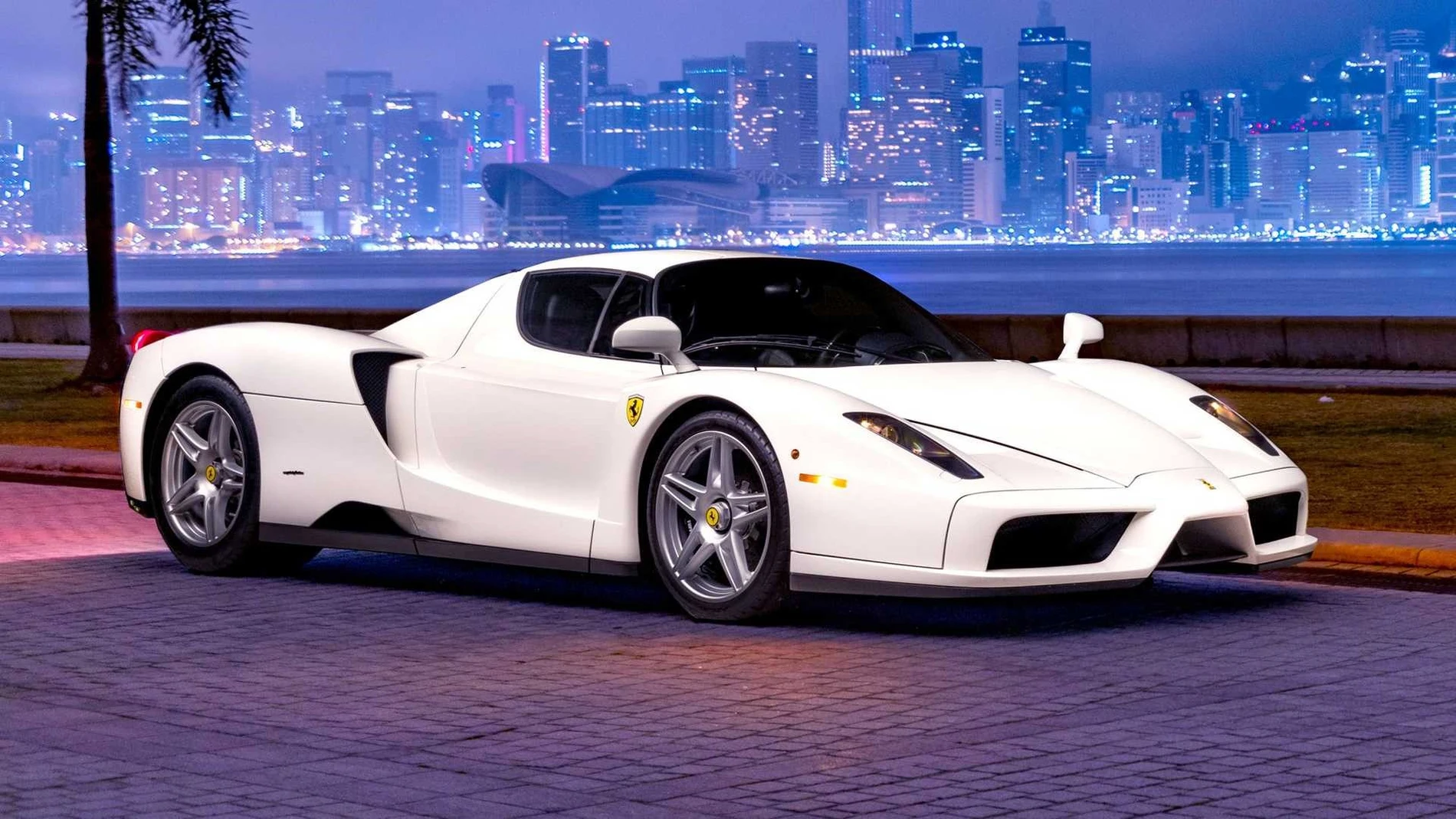 Ferrari Enzo