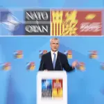 El secretario general de la OTAN, Jens Stoltenberg, comparece durante la primera jornada de la Cumbre de la OTAN