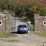 Agustin Pantoja entrando a la finca Cantora en Medina Sidonia, 04 de noviembre de 2020.