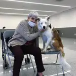 El propósito de estas actividades es el de fomentar el funcionamiento físico, social, emocional y/o cognitivo de los residentes.