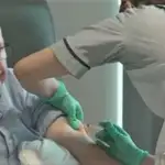 Graham Booth, primer paciente en recibir la vacuna personalizada contra el cáncer