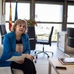 La fiscal de Sala jefa Antidroga, Rosa Ana Morán, en su despacho de la Audiencia Nacional