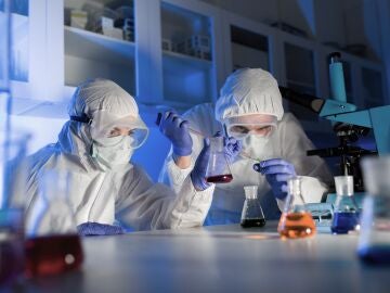 J&oacute;venes cient&iacute;ficos