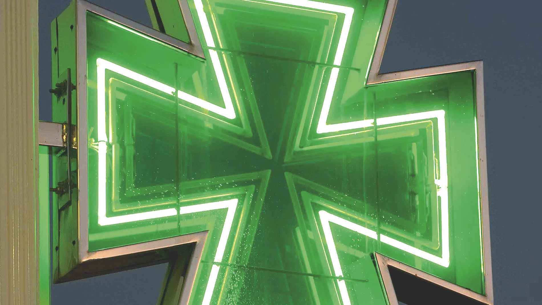 luminoso cruz de farmacia