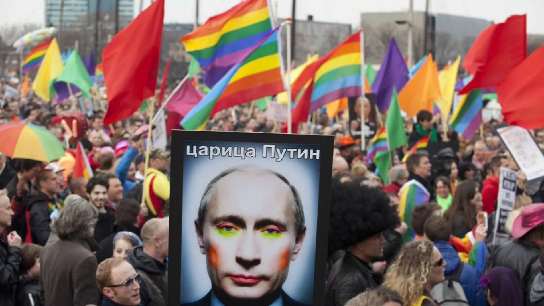 El presidente ruso Vladimir Putin volvió a cargar contra el colectivo homosexual