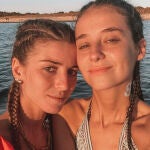 Victoria Federica con sus amigas en Ibiza.