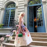 Carmen Lomana en su fiesta en el Santo Mauro.