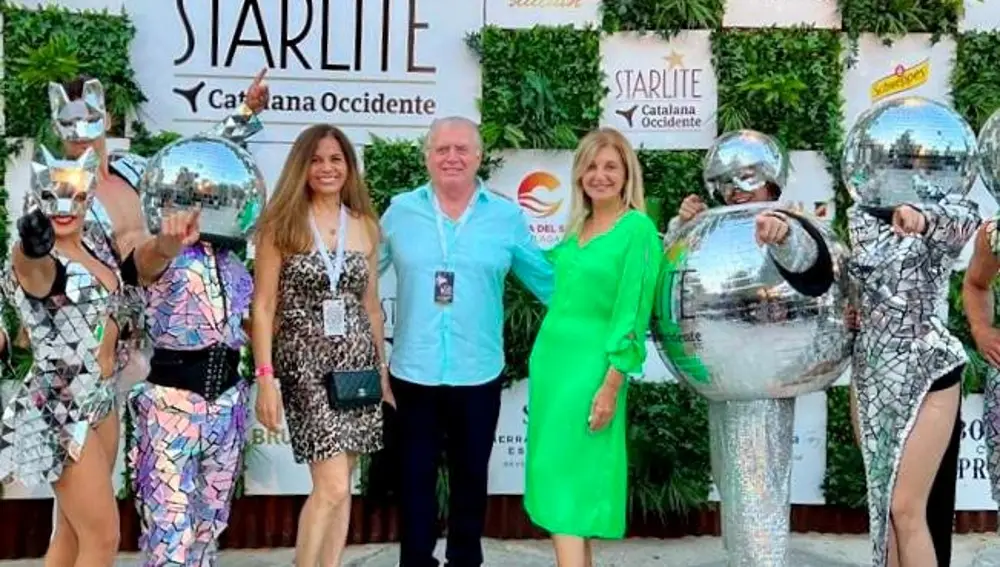Nasrin Zhiyan, Ramón Dávila y Jacqueline Campos