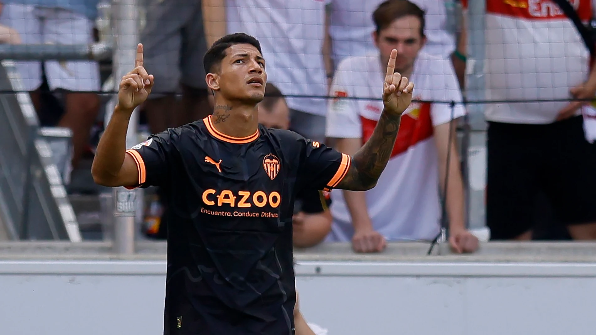 Marcos André con el Valencia.