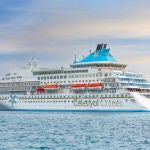 El barco Celestyal Crystal, de tamaño mediano, incluye lo mismo que un crucero más grande