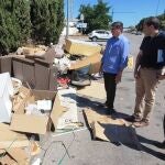La falta de limpieza de los barrios es crítica constante de los sevillanos