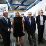 Los consejeros de la Presidencia, Jesús Julio Carnero, y la de Familia e Igualdad de Oportunidades, Isabel Blanco, asisten junto al presidente de la Diputación de Zamora, Francisco José Requejo, a la inauguración del museo "Guardianes de la Memoria", con motivo del 125 aniversario de La Opinión-El Correo de Zamora