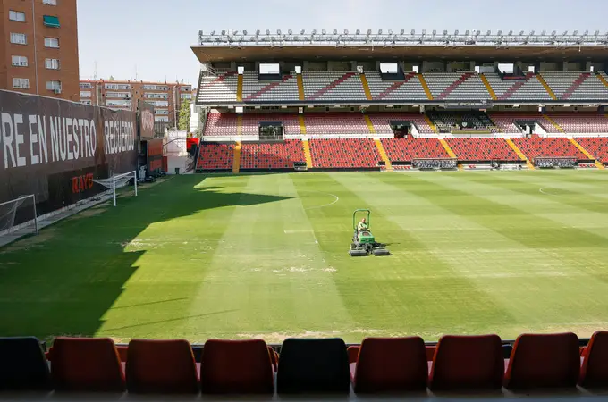 Madrid prepara un plan de reforma integral para el estadio del Rayo: “Va a estar a la altura de su uso” Madrid prepara un plan de reforma integral para el estadio del Rayo: “Va a estar a la altura de su uso”