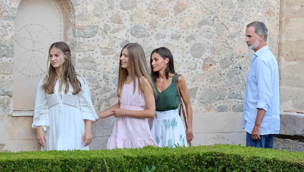 La Familia Real paseando por Valldemossa
