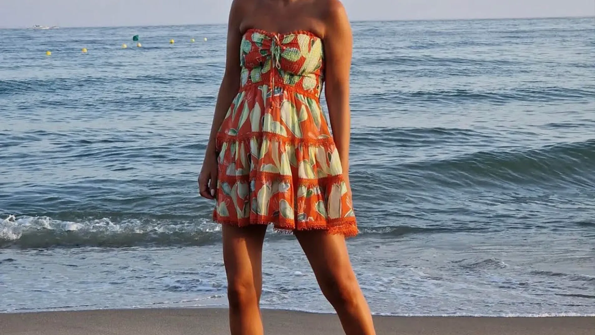 Paula Echevarría con vestido ibicenco de Charo Ruiz