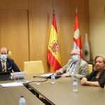 El viceconsejero de Asistencia Sanitaria, Planificación y Resultados en Salud, Jesús García-Cruces Méndez, preside la reunión con responsables del pueblo saharaui