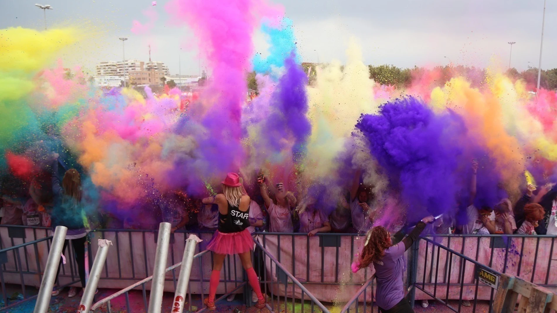 Carrera Holi Life Málaga 2018. (Foto de ARCHIVO)