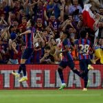 Lewandowski celebra su primer gol con la camiseta del Barcelona