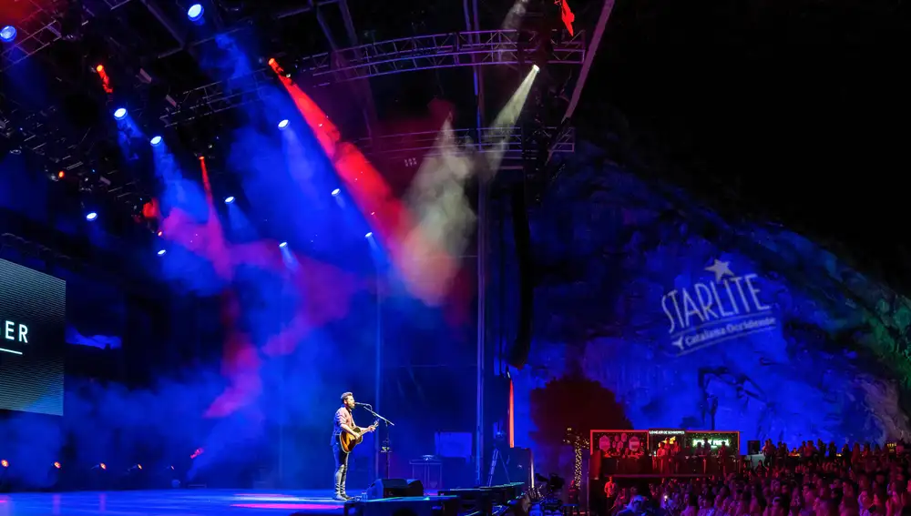 Passenger en el escenario